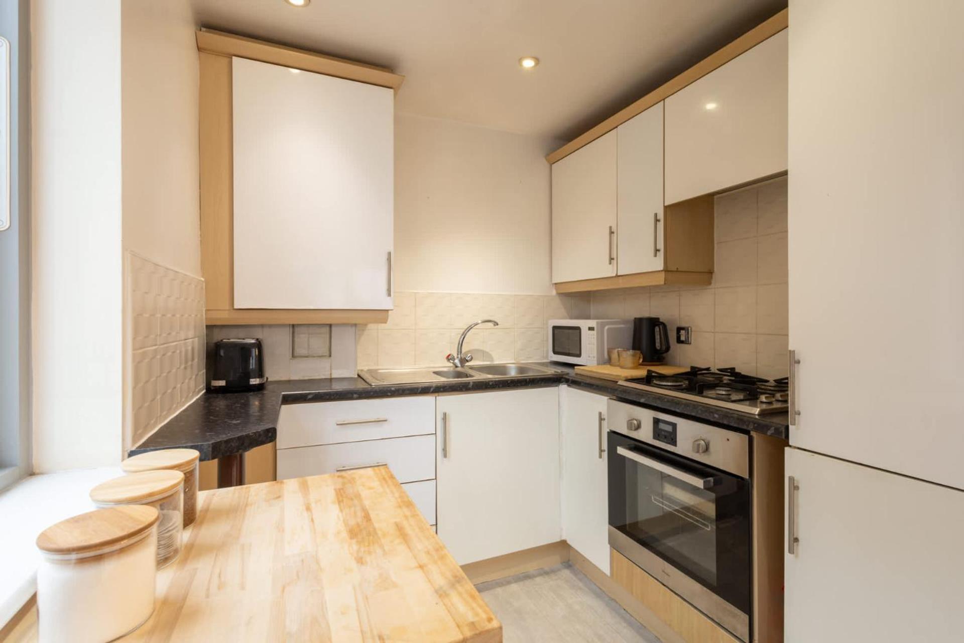 Host & - Bradshaw Close Holiday home
